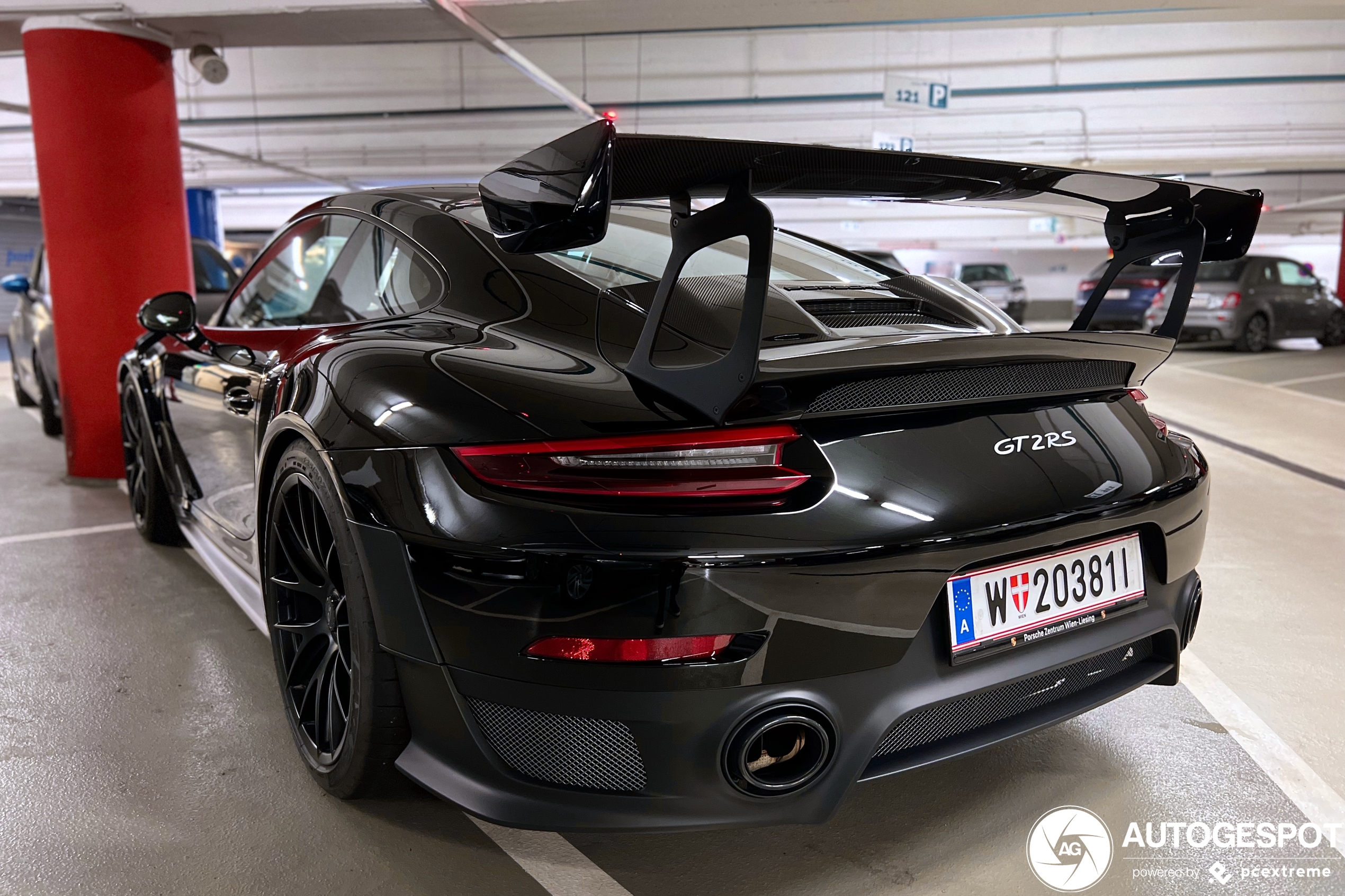 Porsche 991 GT2 RS Weissach Package