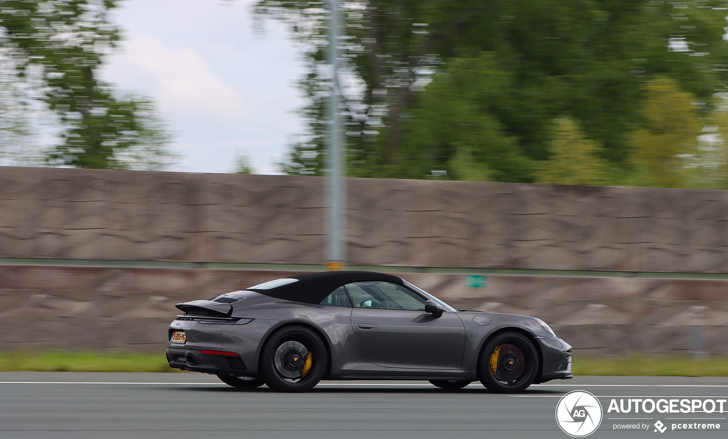 Porsche 992 Carrera GTS Cabriolet