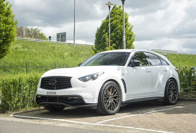 Infiniti FX Sebastian Vettel Version