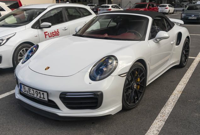 Porsche 991 Turbo S Cabriolet MkII