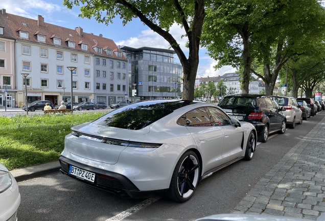 Porsche Taycan Turbo S