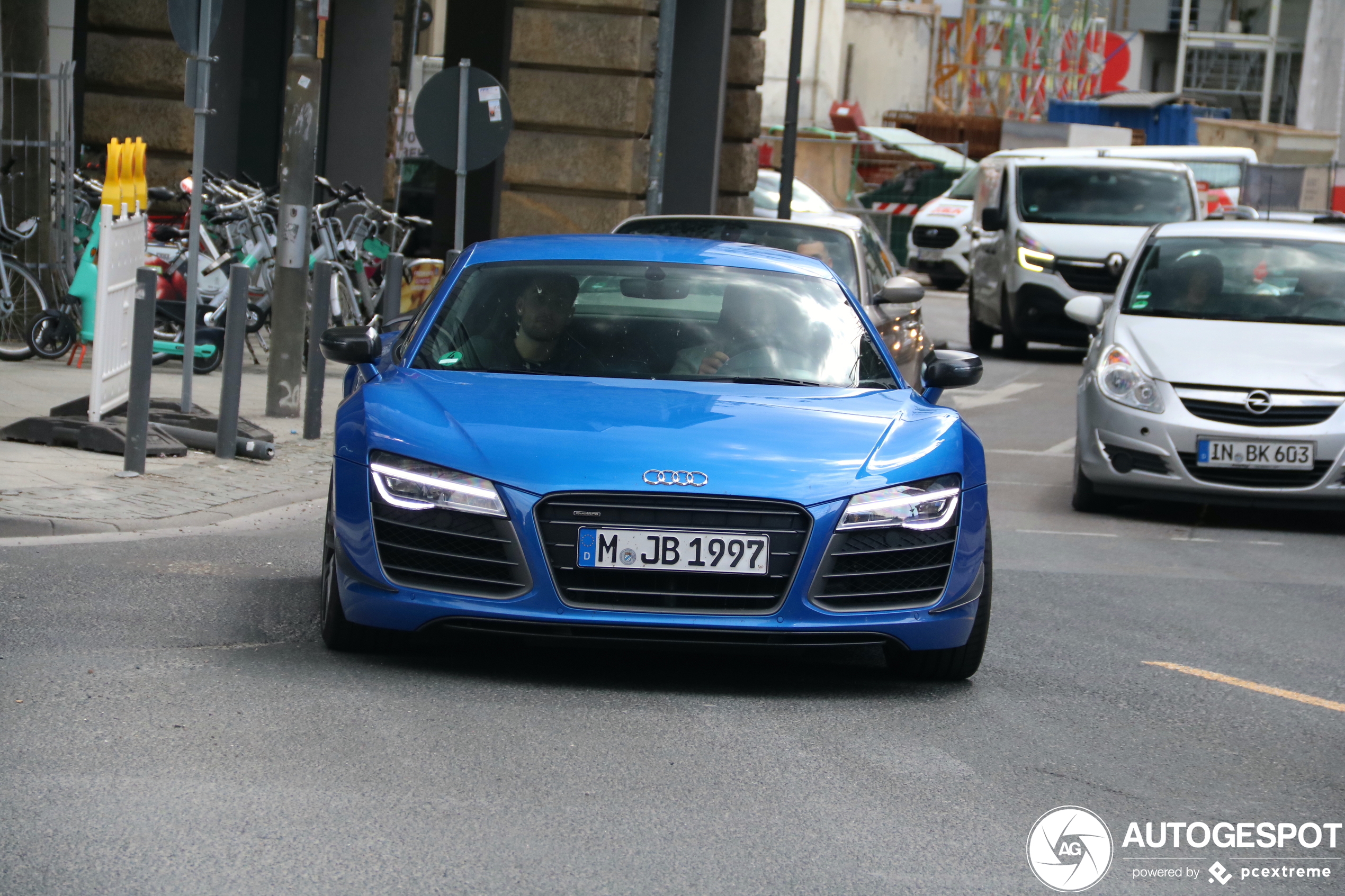 Audi R8 V10 LMX