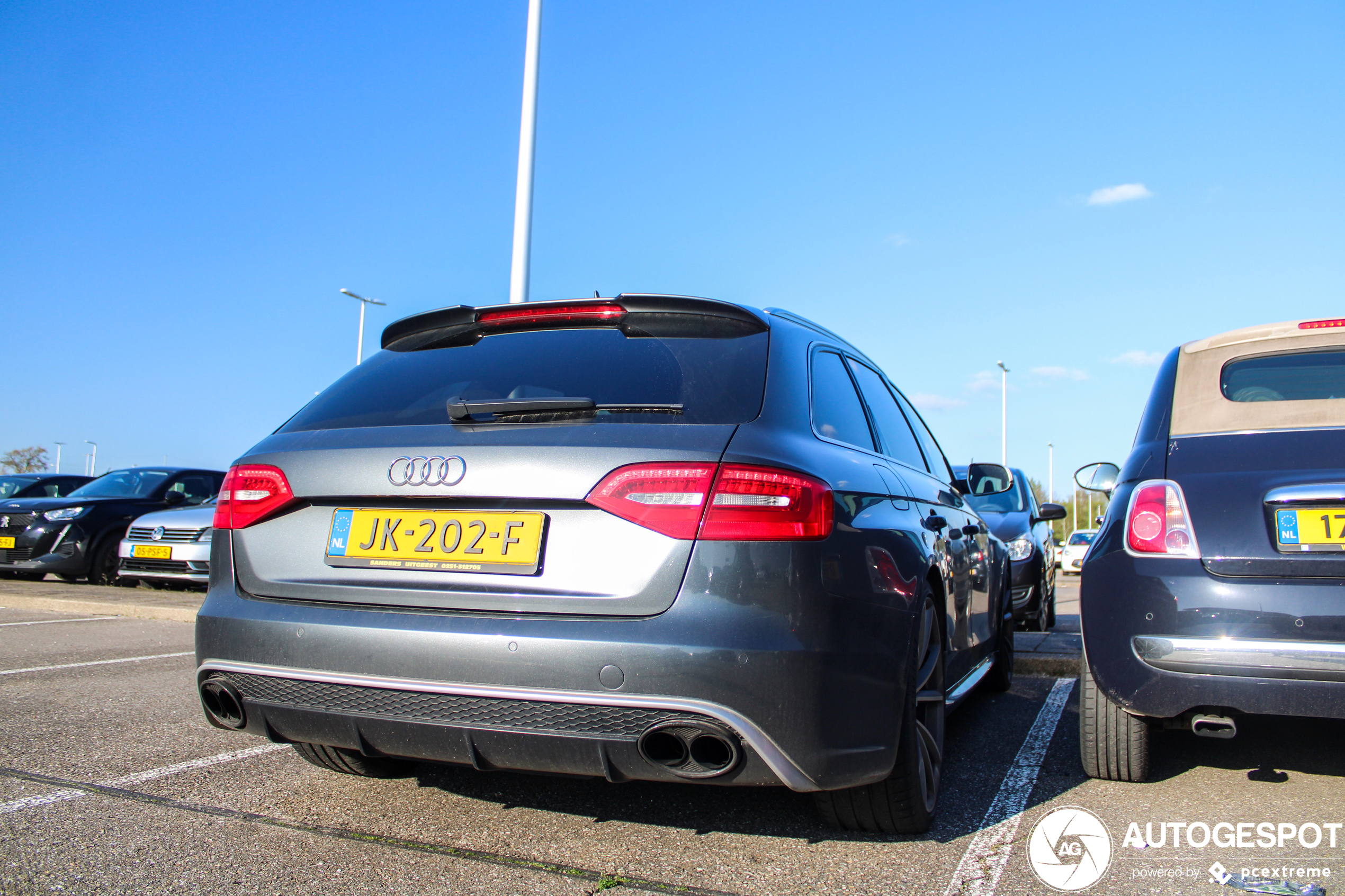 Audi RS4 Avant B8