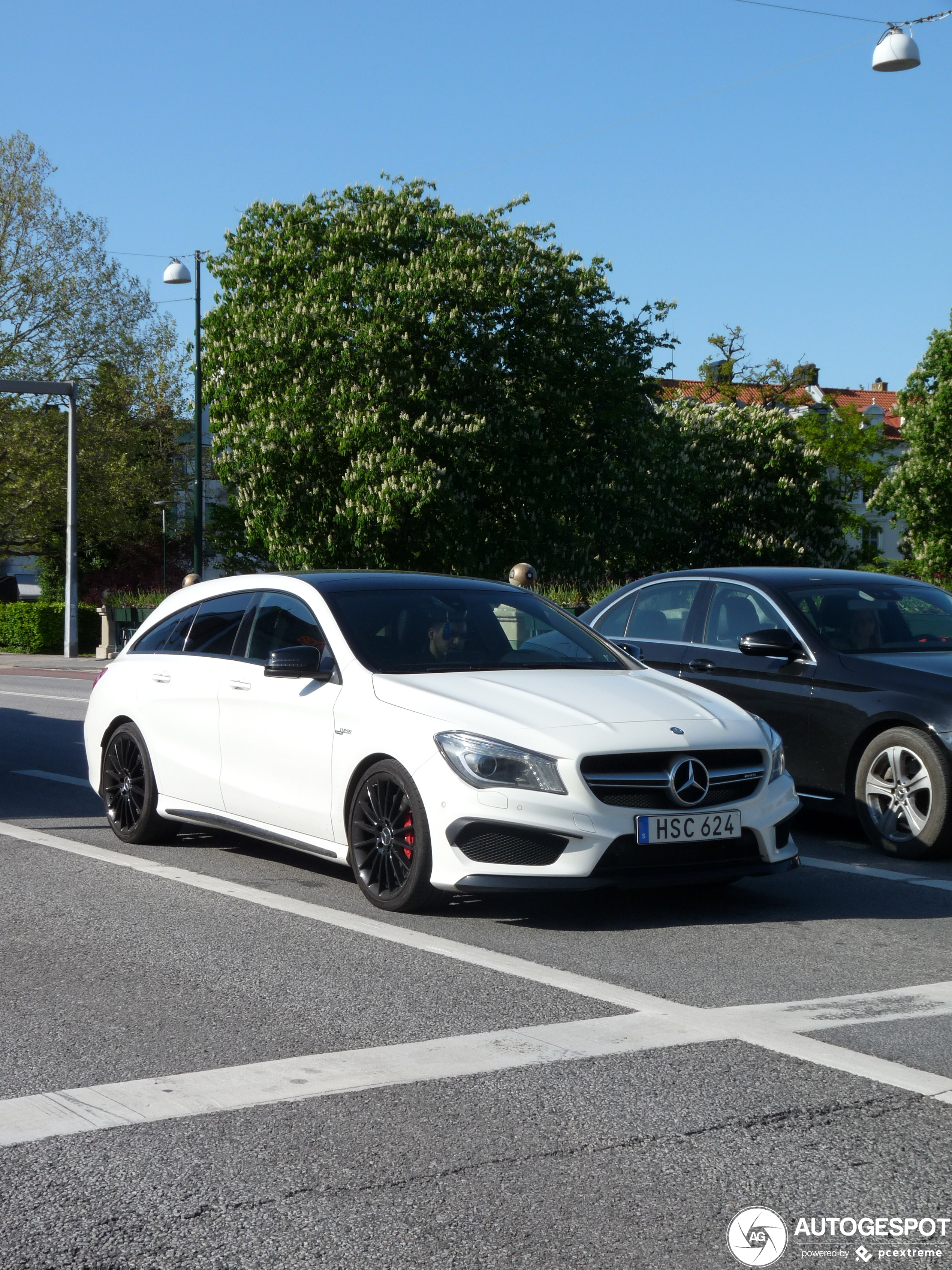 Mercedes-AMG CLA 45 Shooting Brake X117