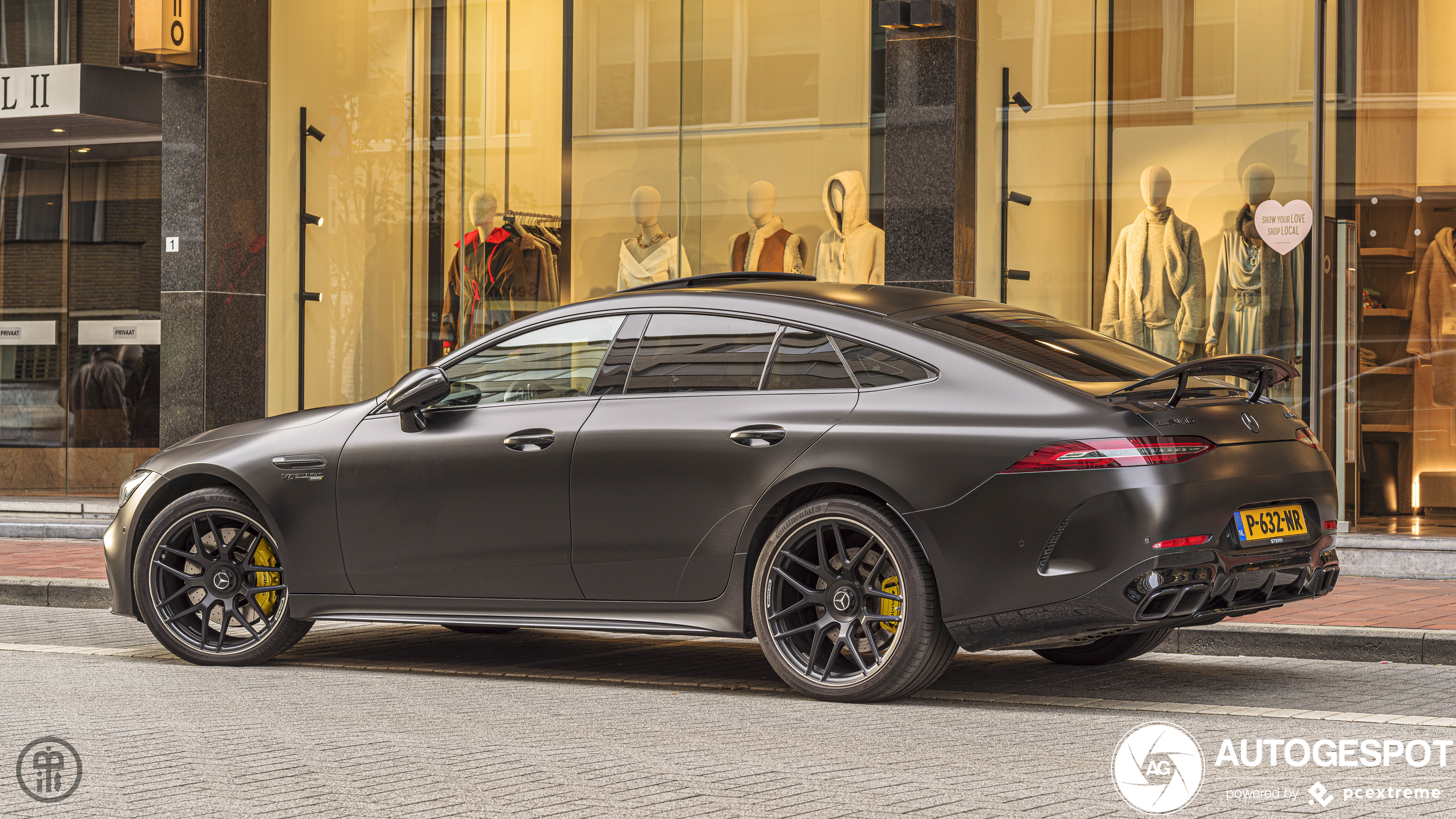 Mercedes-AMG GT 63 X290