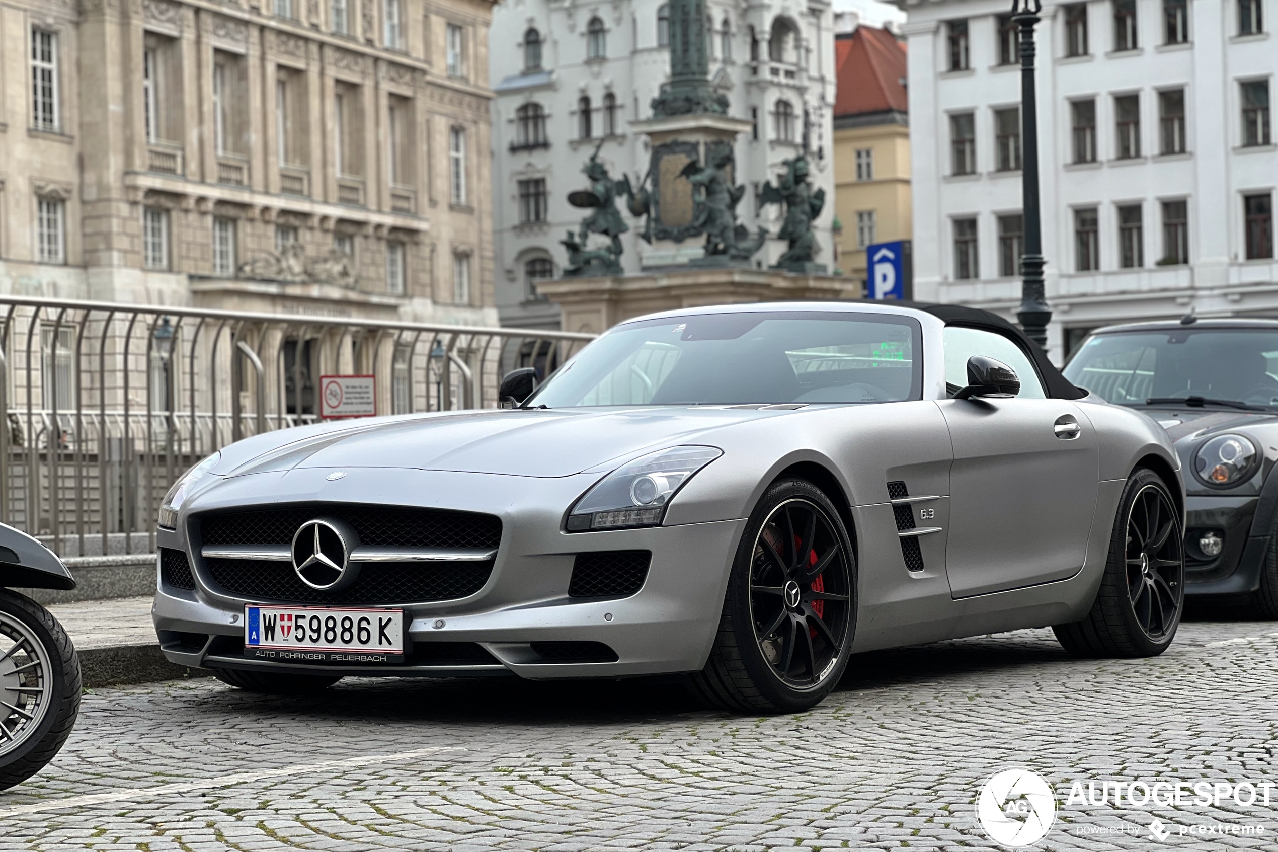 Mercedes-Benz SLS AMG Roadster