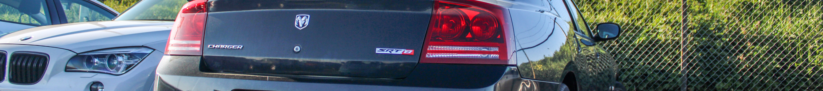 Dodge Charger SRT-8