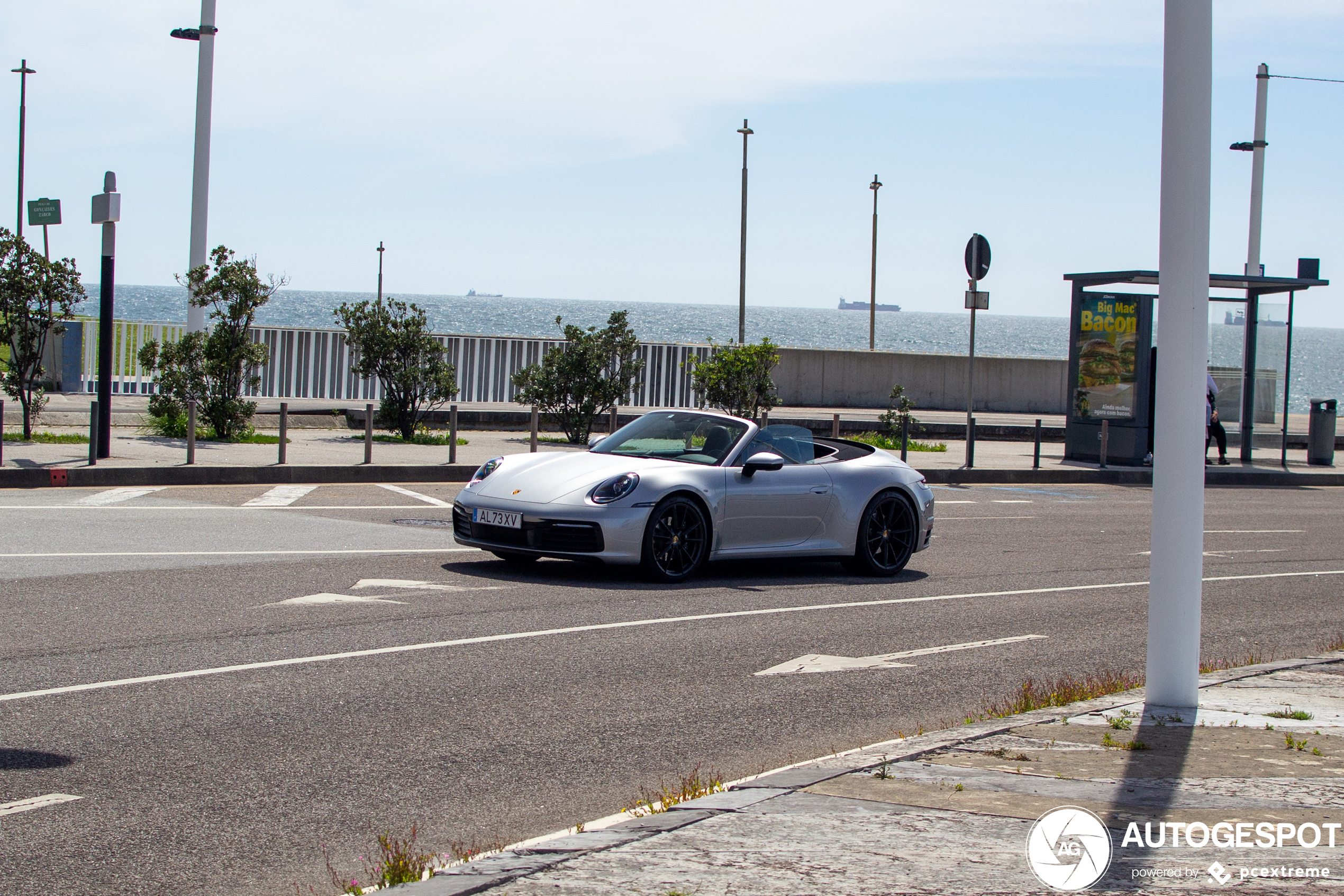 Porsche 992 Carrera 4S Cabriolet