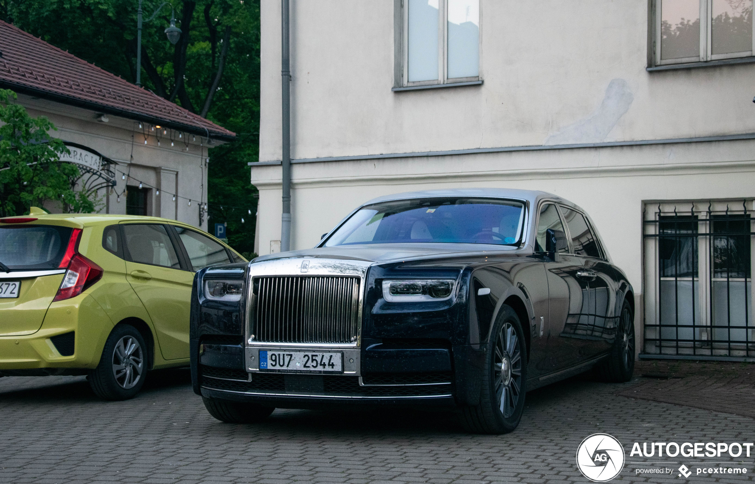 Rolls-Royce Phantom VIII EWB