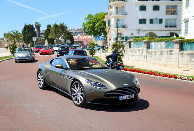 Aston Martin DB11 V8