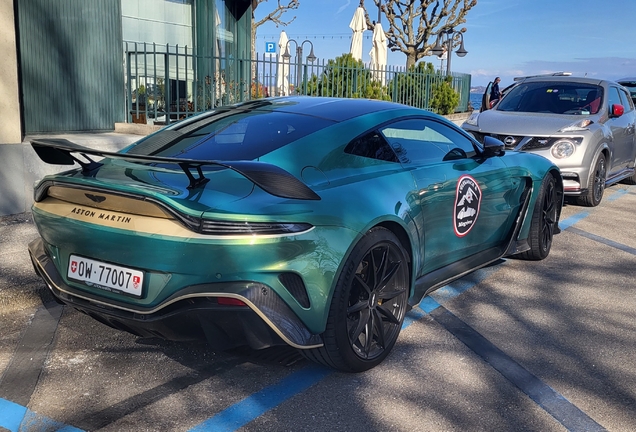 Aston Martin V12 Vantage 2023