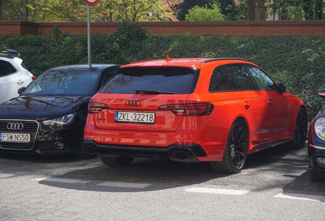 Audi RS4 Avant B9