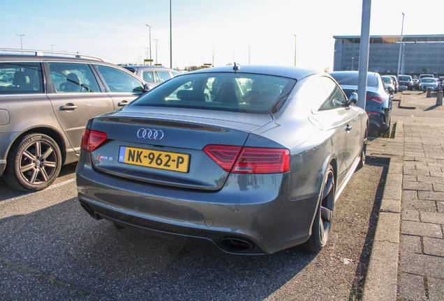 Audi RS5 B8 2012