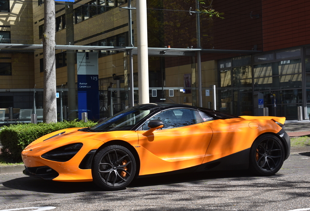 McLaren 720S Spider