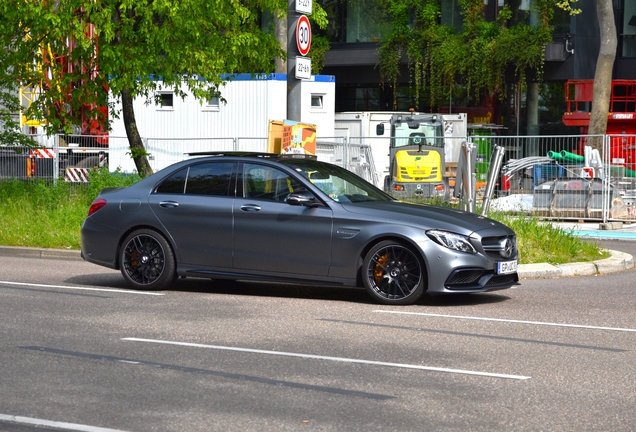 Mercedes-AMG C 63 S W205