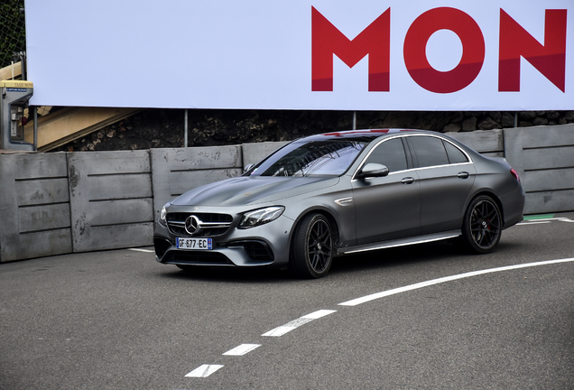 Mercedes-AMG E 63 S W213