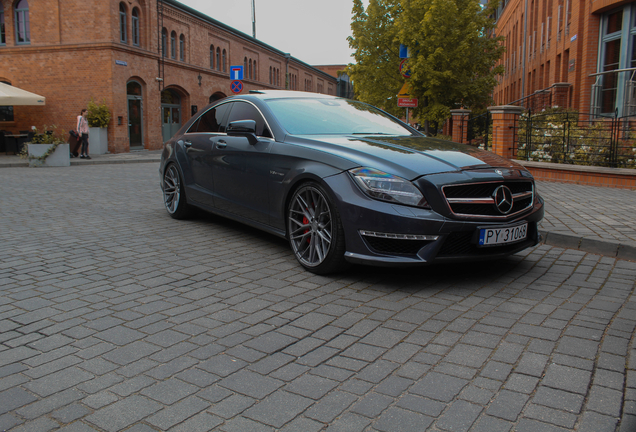 Mercedes-Benz CLS 63 AMG S C218