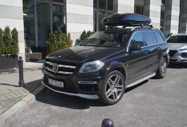 Mercedes-Benz GL 63 AMG X166