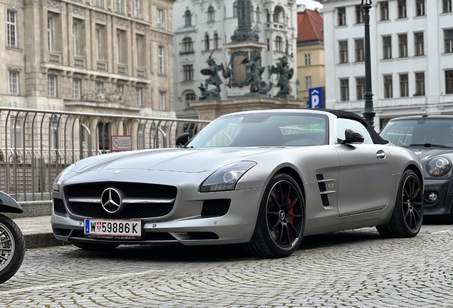 Mercedes-Benz SLS AMG Roadster