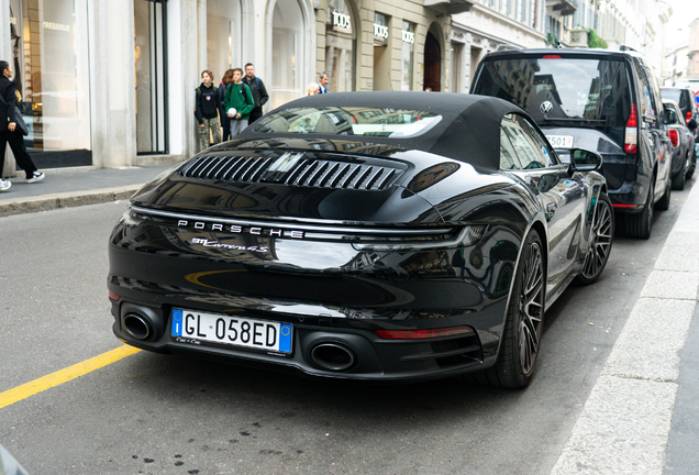 Porsche 992 Carrera 4S Cabriolet