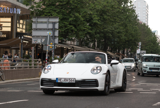 Porsche 992 Carrera S Cabriolet