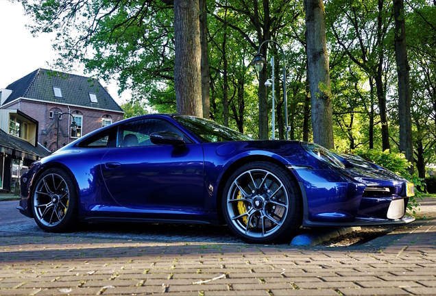 Porsche 992 GT3 Touring