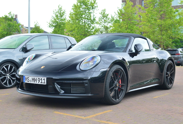 Porsche 992 Targa 4 GTS