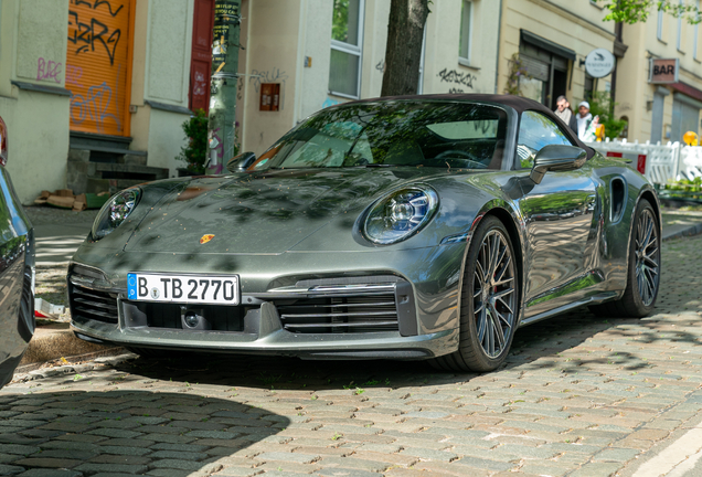 Porsche 992 Turbo Cabriolet