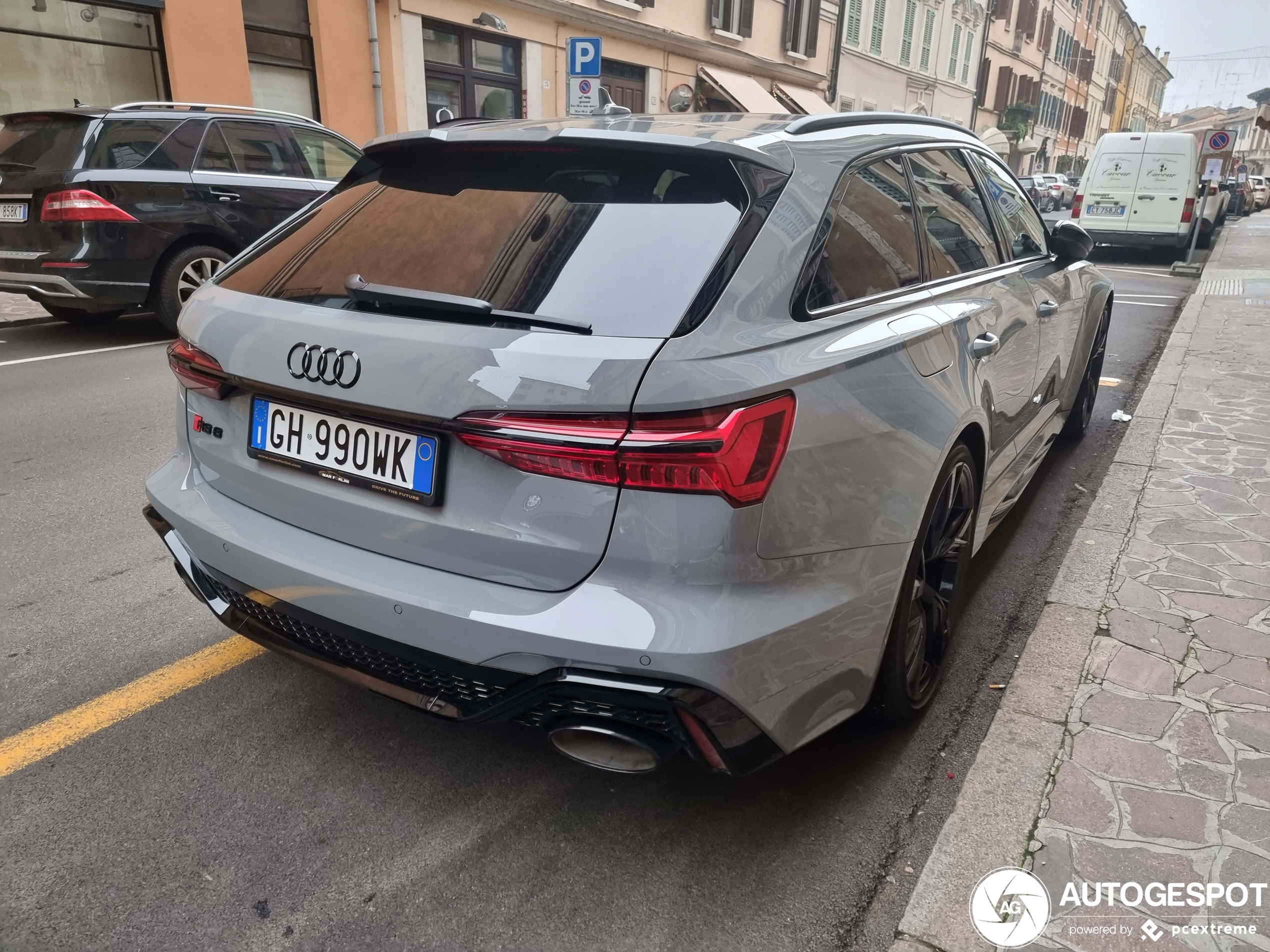 Audi RS6 Avant C8