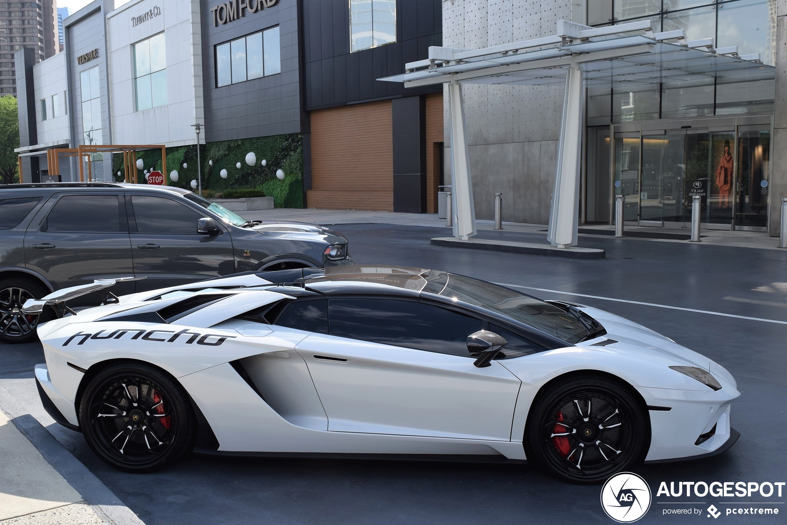 Lamborghini Aventador S van rapper Quavo gespot