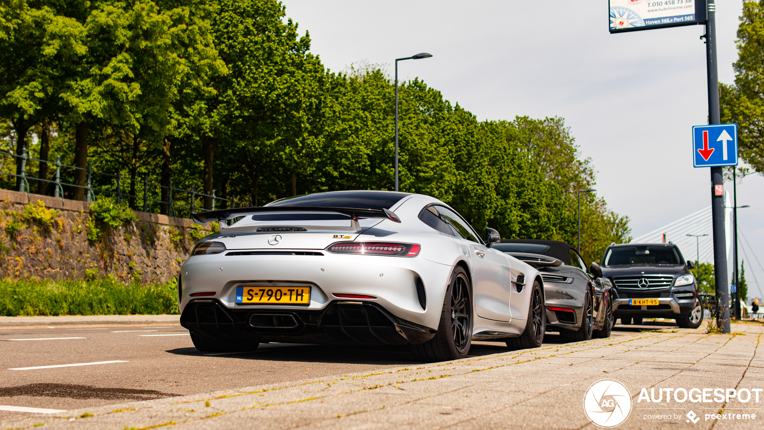 Mercedes-AMG GT R C190 2019