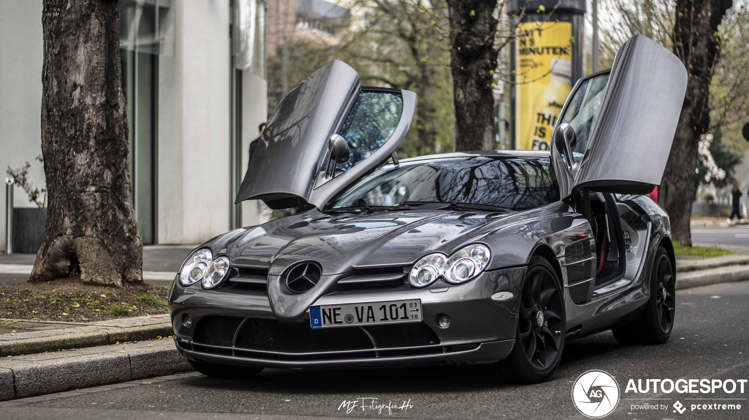 Mercedes-Benz SLR McLaren