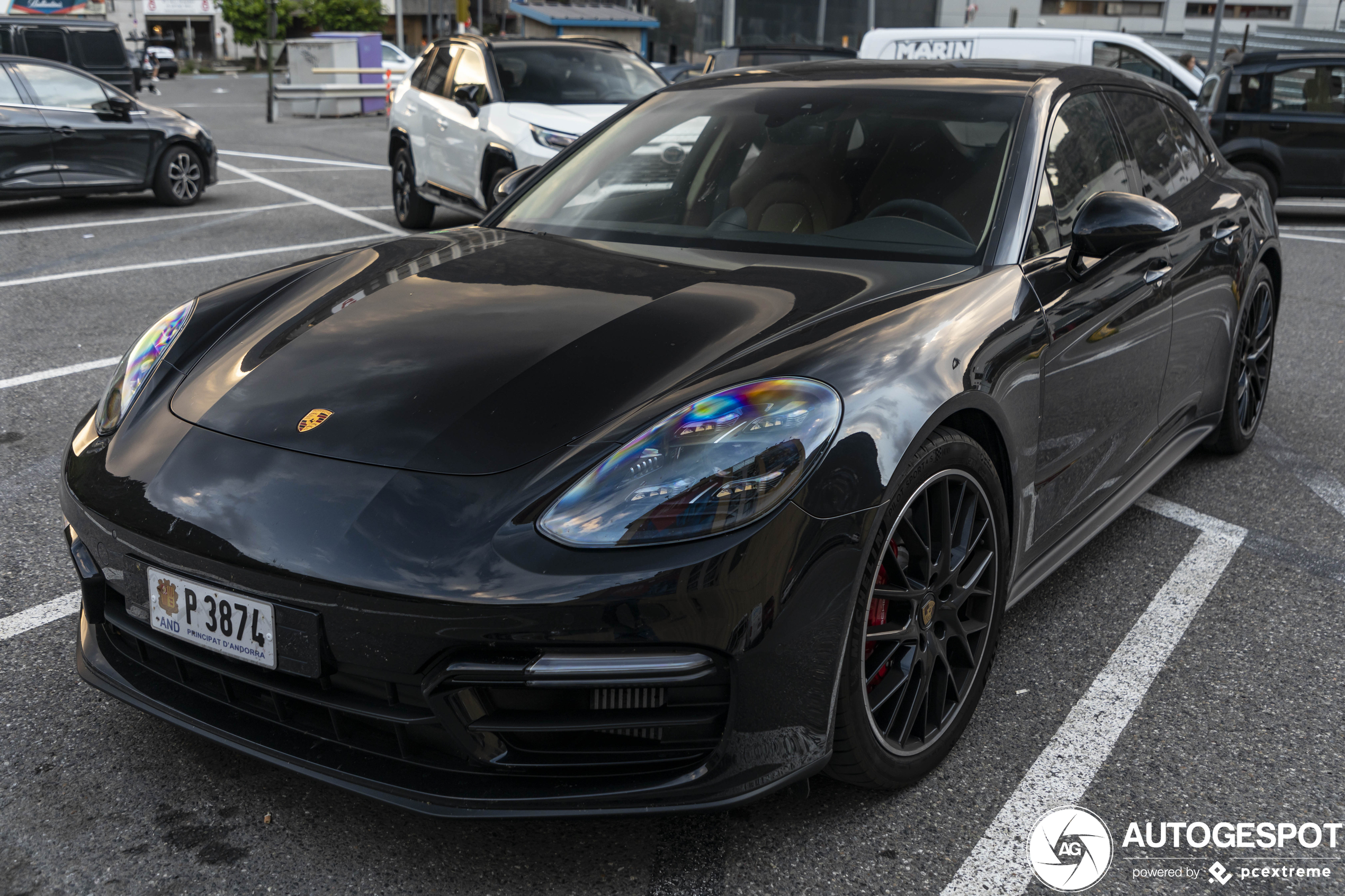 Porsche 971 Panamera GTS Sport Turismo MkII