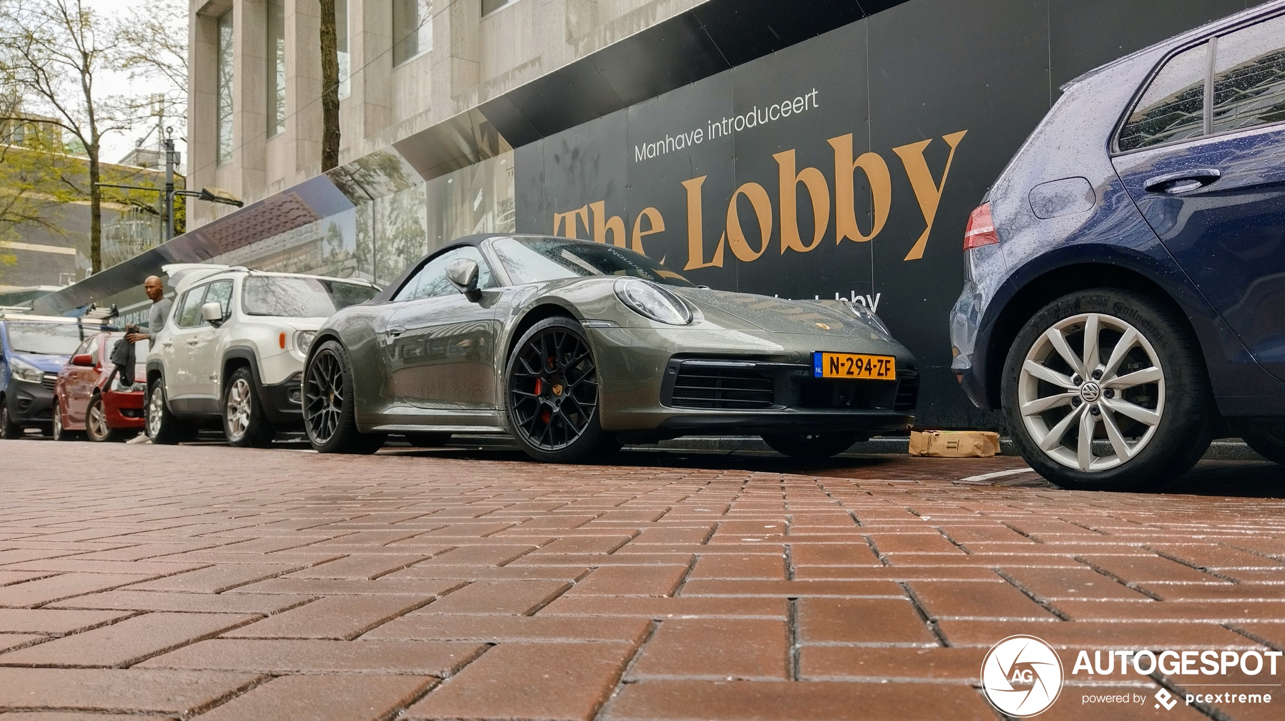 Porsche 992 Carrera 4S Cabriolet