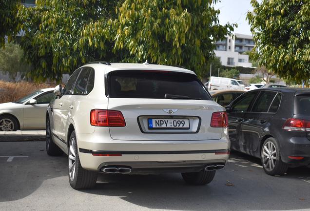 Bentley Bentayga V8