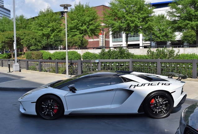 Lamborghini Aventador S LP740-4 Roadster