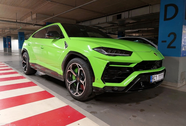 Lamborghini Urus