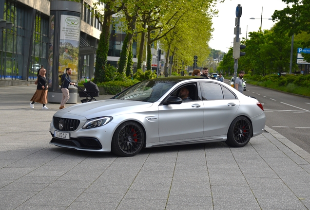 Mercedes-AMG C 63 S W205