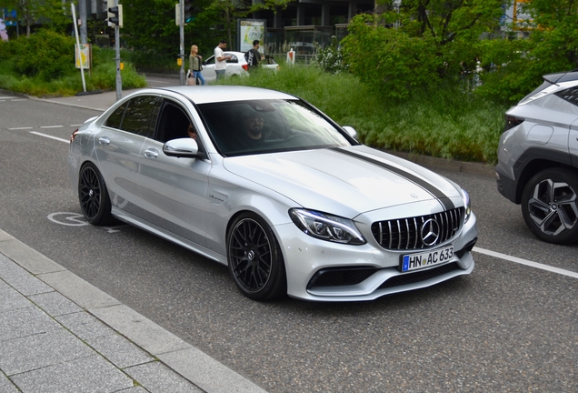 Mercedes-AMG C 63 S W205