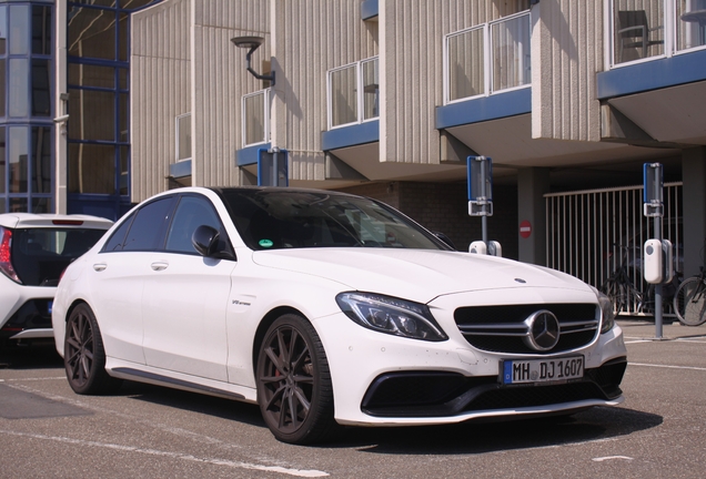 Mercedes-AMG C 63 S W205