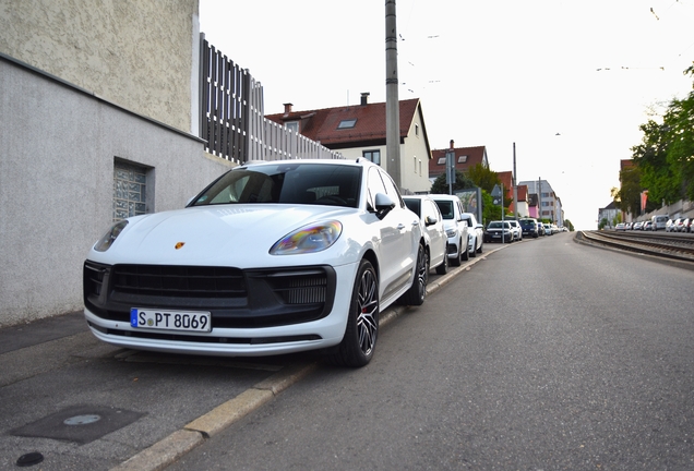 Porsche 95B Macan GTS MkIII