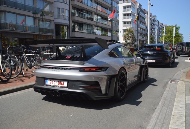 Porsche 992 GT3 RS Weissach Package