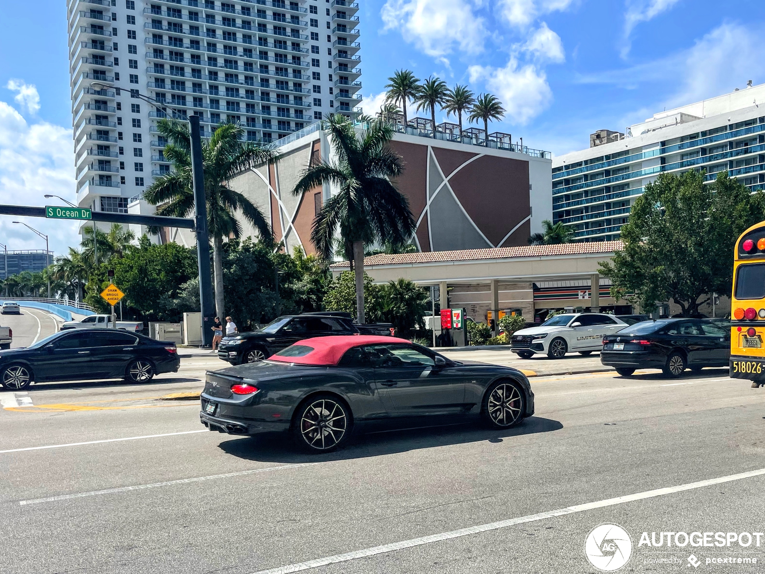 Bentley Continental GTC 2019 Startech