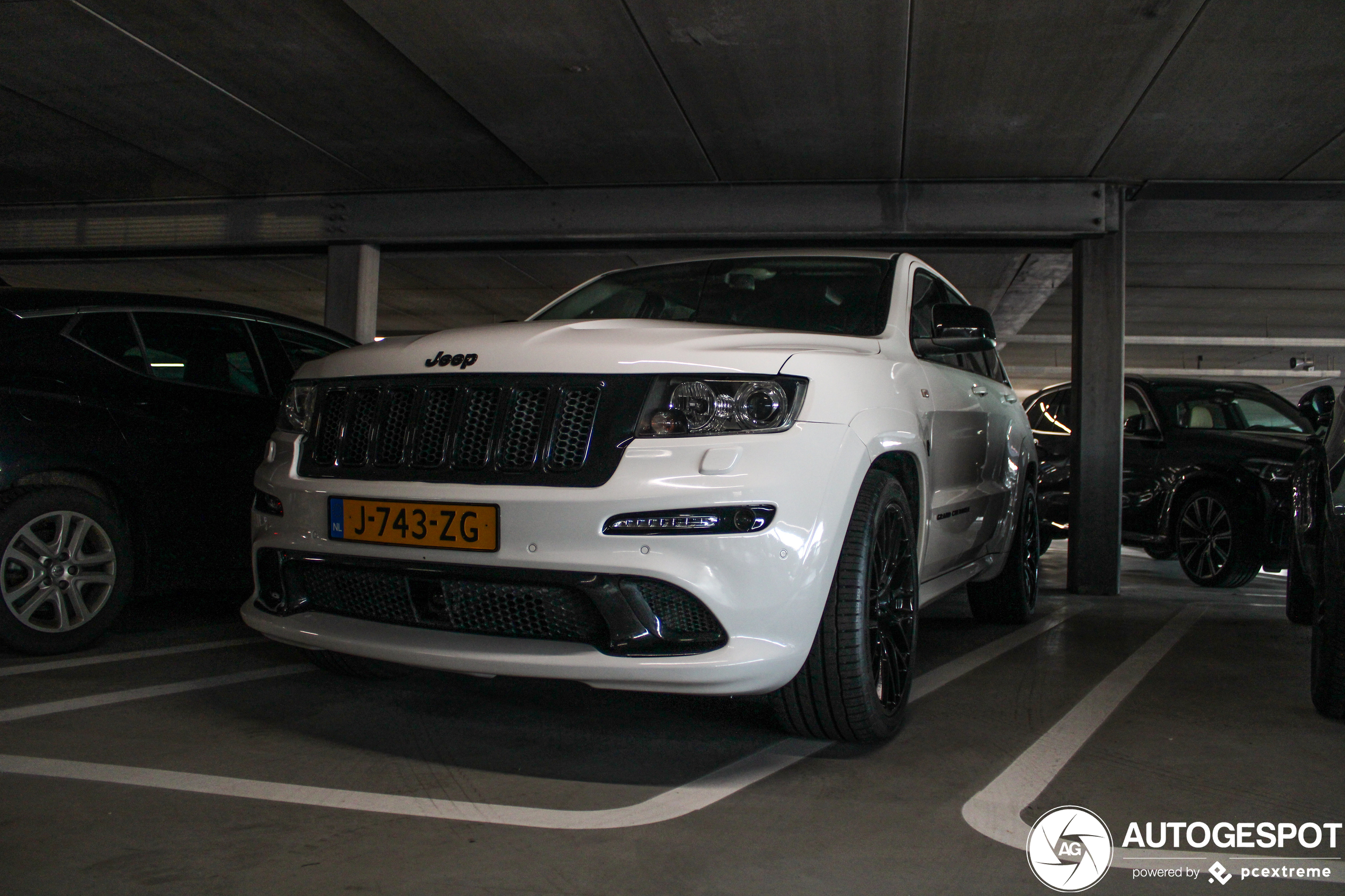 Jeep Grand Cherokee SRT-8 2012