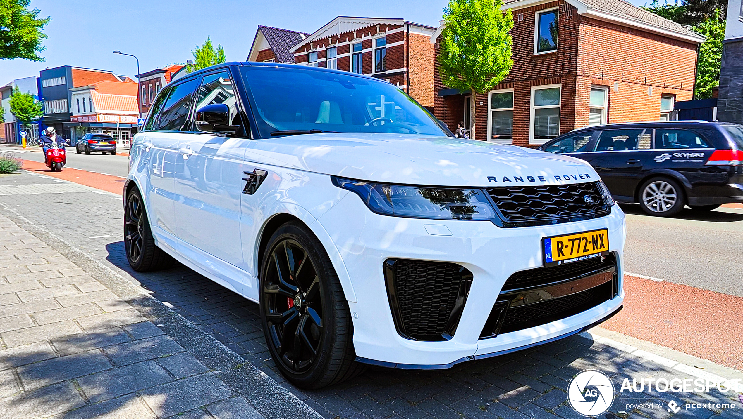 Land Rover Range Rover Sport SVR 2018