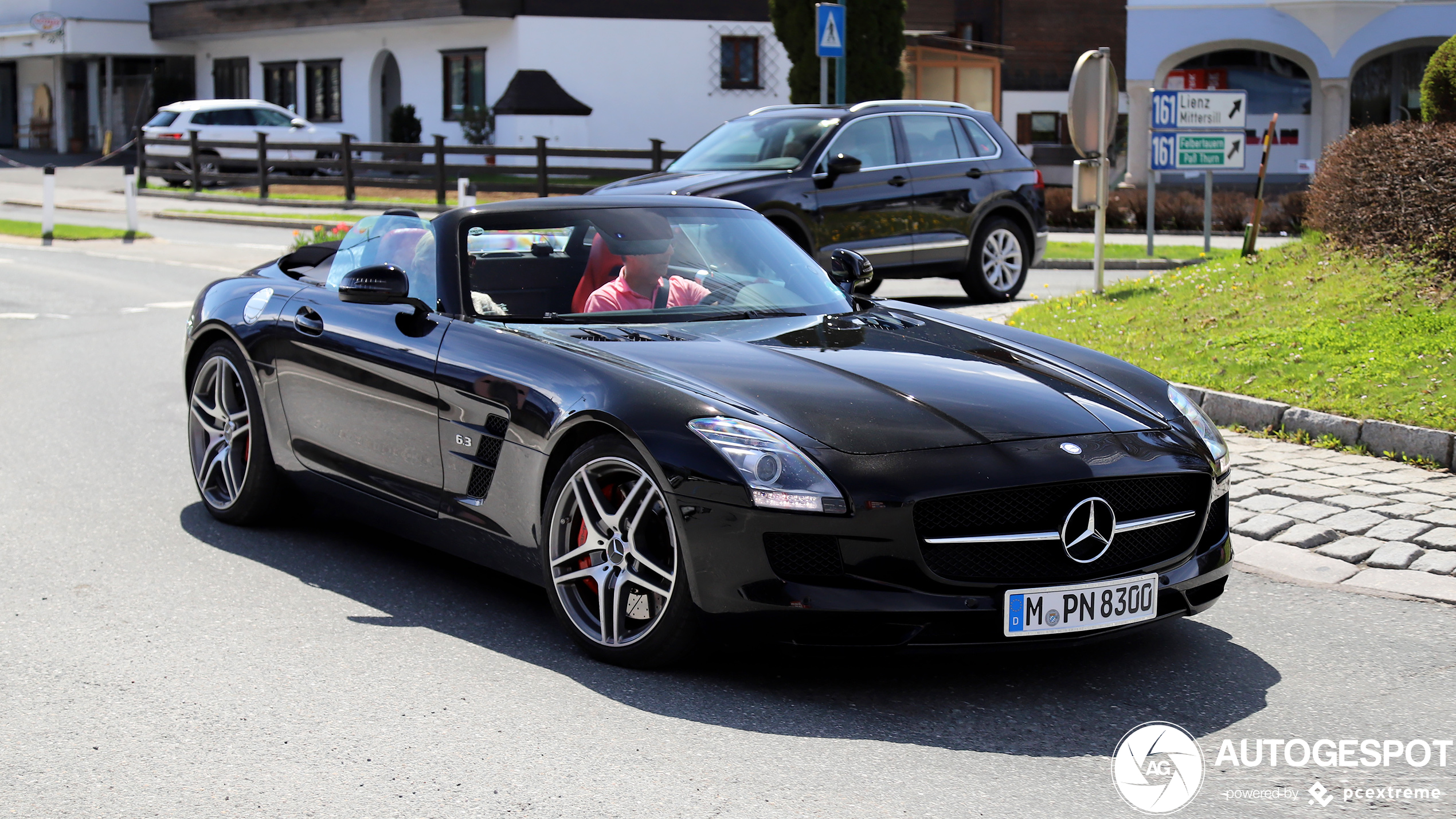 Mercedes-Benz SLS AMG GT Roadster