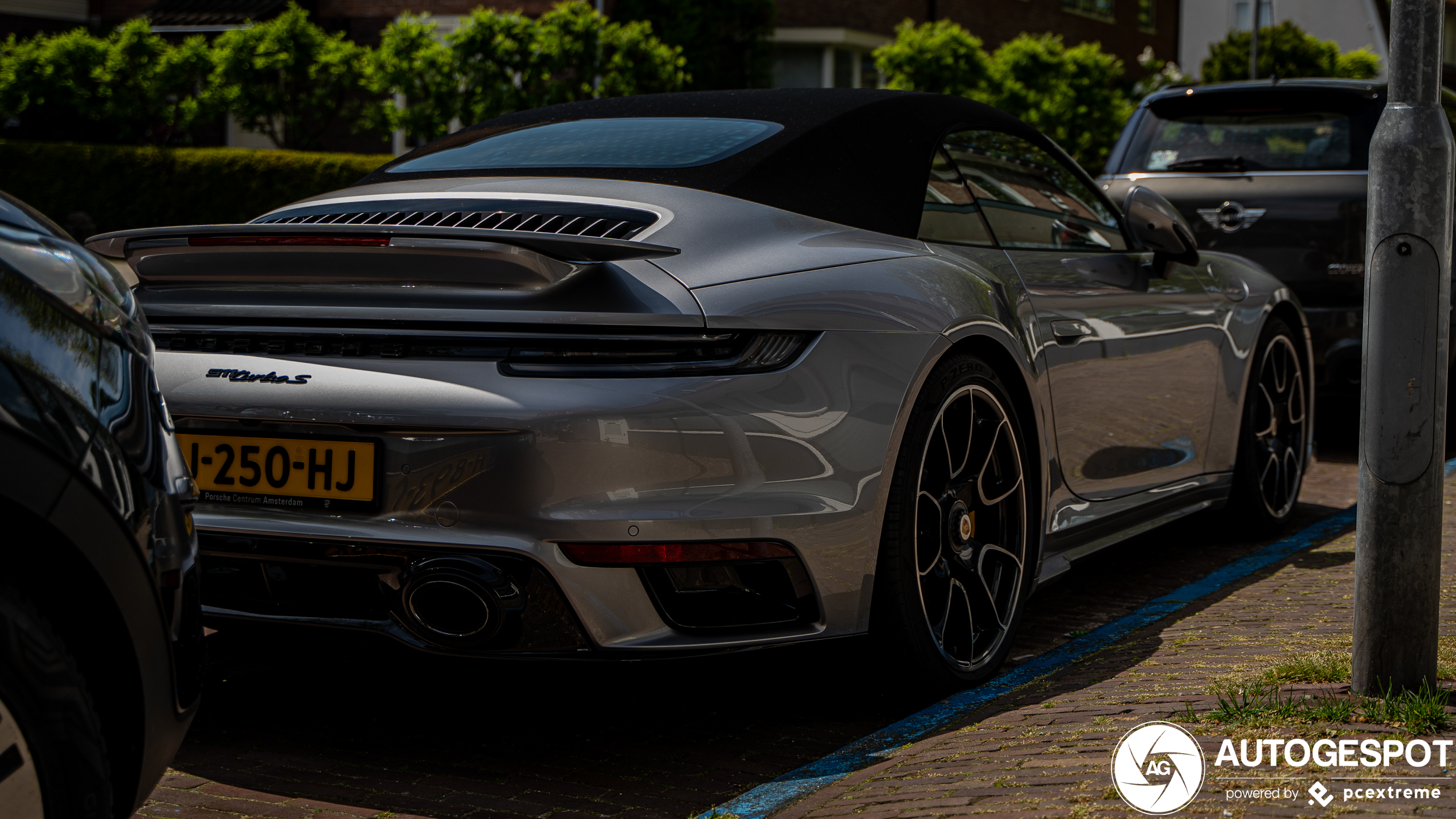 Porsche 992 Turbo S Cabriolet