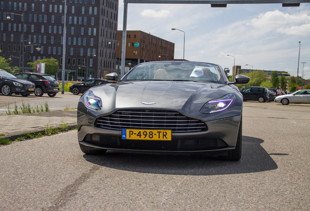 Aston Martin DB11 V8 Volante