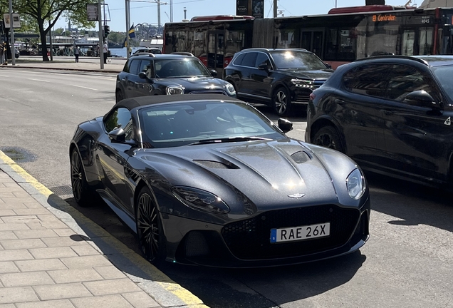 Aston Martin DBS Superleggera Volante