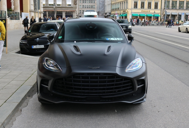 Aston Martin DBX707